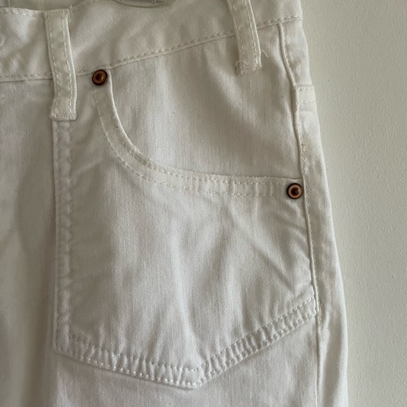 White teaspoon jeans (distressed ankle or only) - Picture 2 of 6